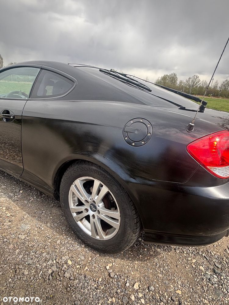 Hyundai Coupe - 8