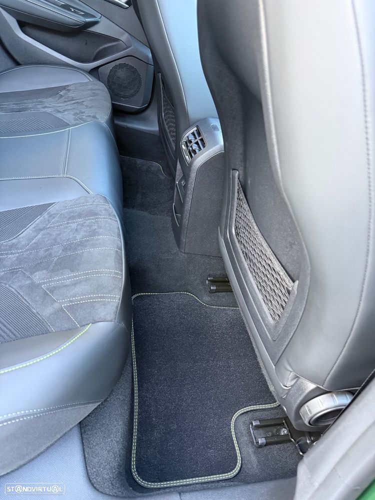 Peugeot e-308 156 GT - 32