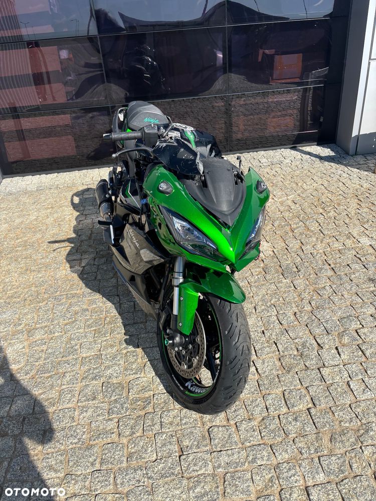 Kawasaki Ninja 1000 SX - 4