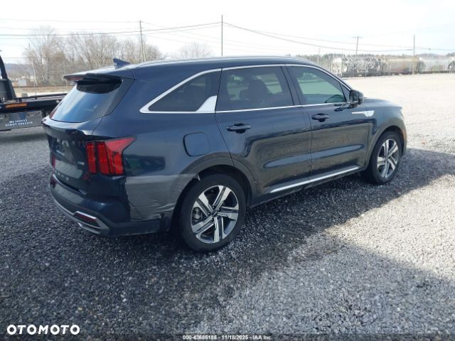 Kia Sorento - 8