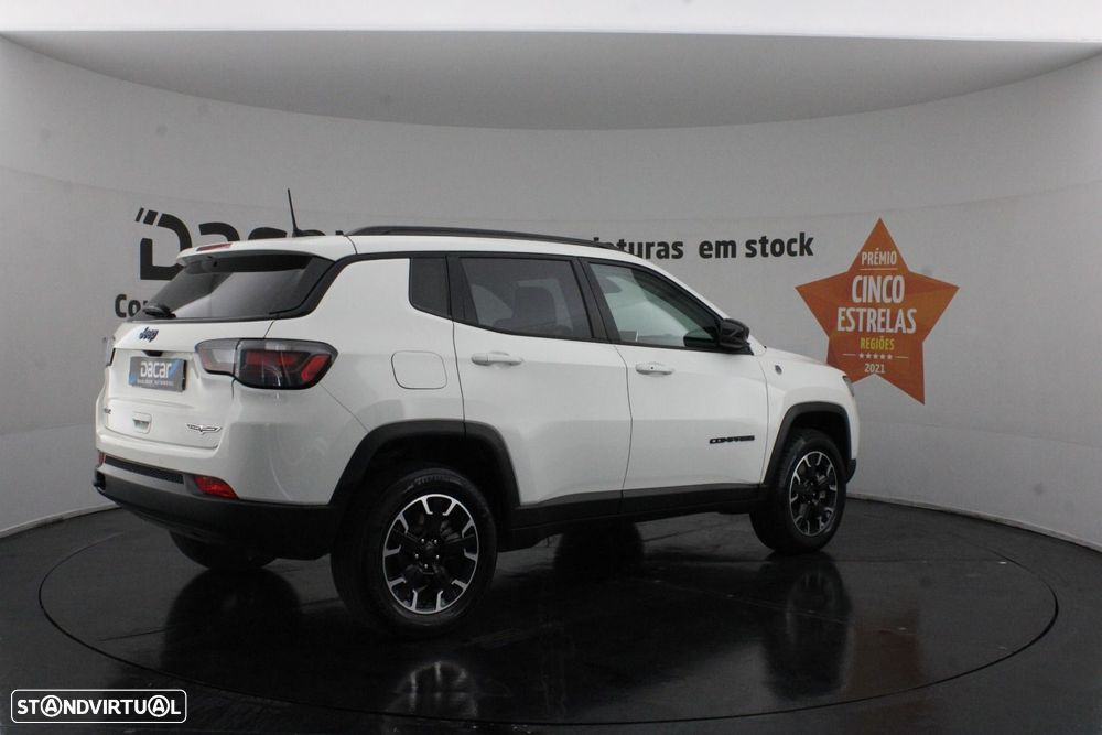 Jeep Compass 1.3 TG Trailhawk - 33