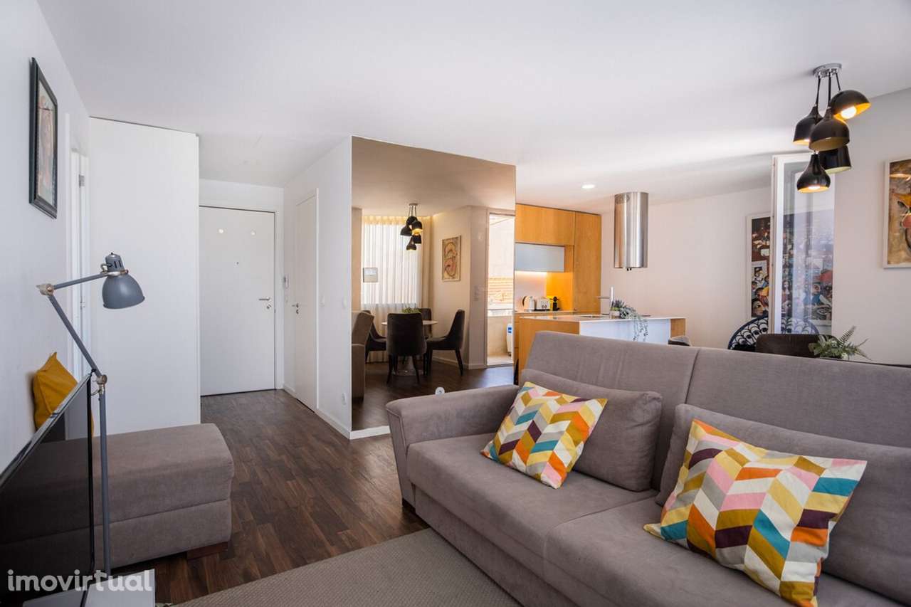 Apartamento Mobilado - União das freguesias de Cedofeita - Grande imagem: 3/35