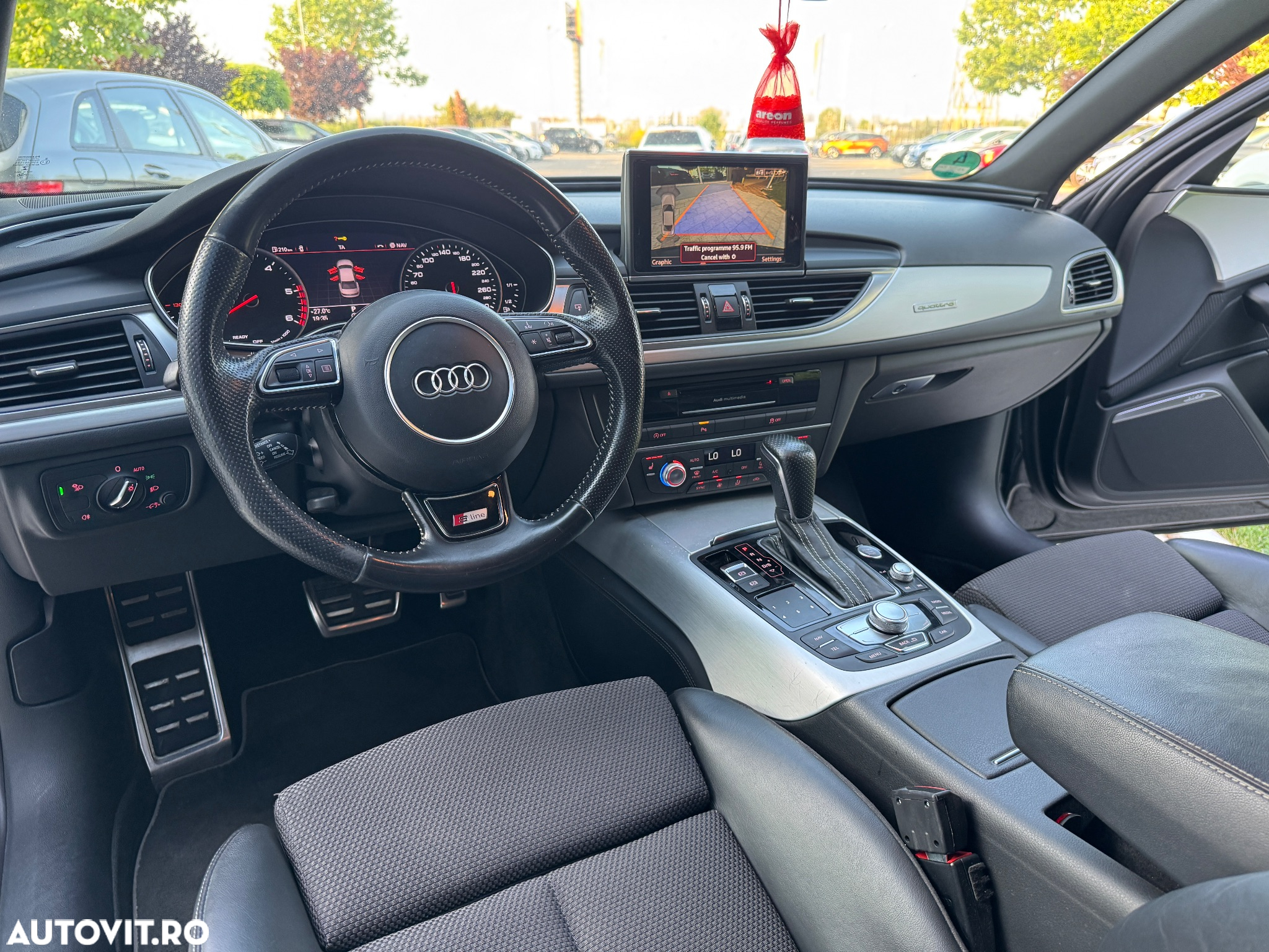 Audi A6 Avant 3.0 TDI quattro S tronic - 30