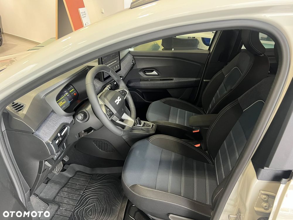 Dacia Jogger 1.8 Full Hybrid 155 Journey MMT - 9