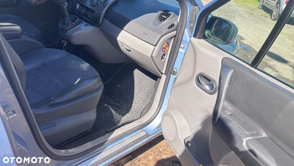 Renault Scenic Megane 1.6 RT 16V - 18