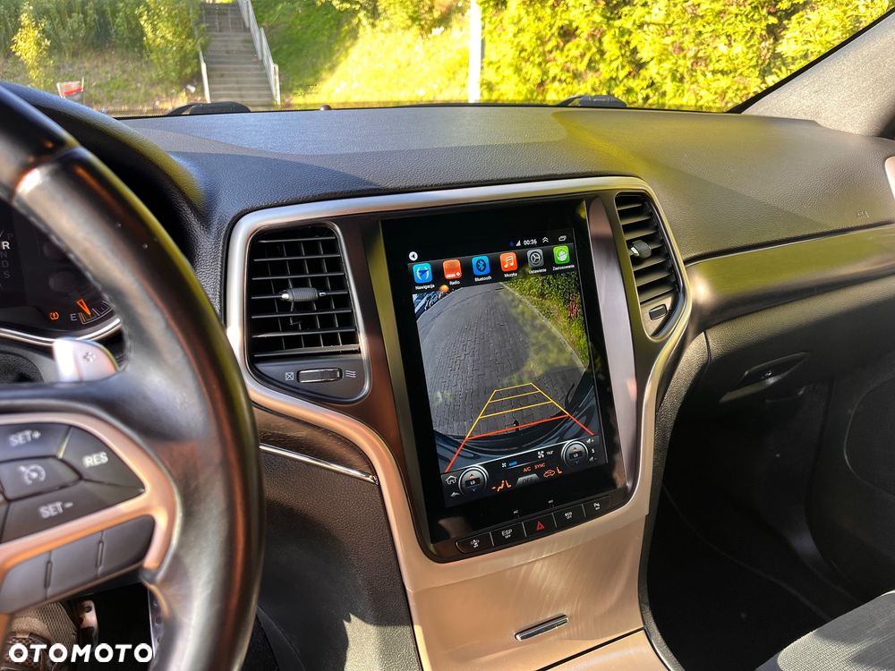 Jeep Grand Cherokee - 6