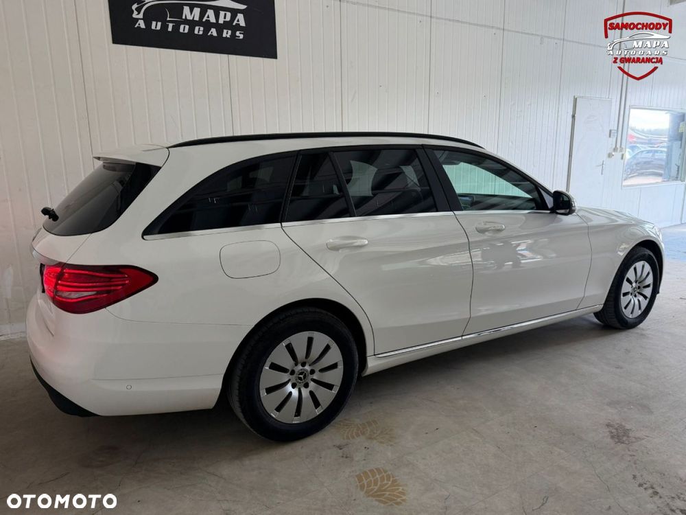 Mercedes-Benz Klasa C 200 d 9G-TRONIC - 11