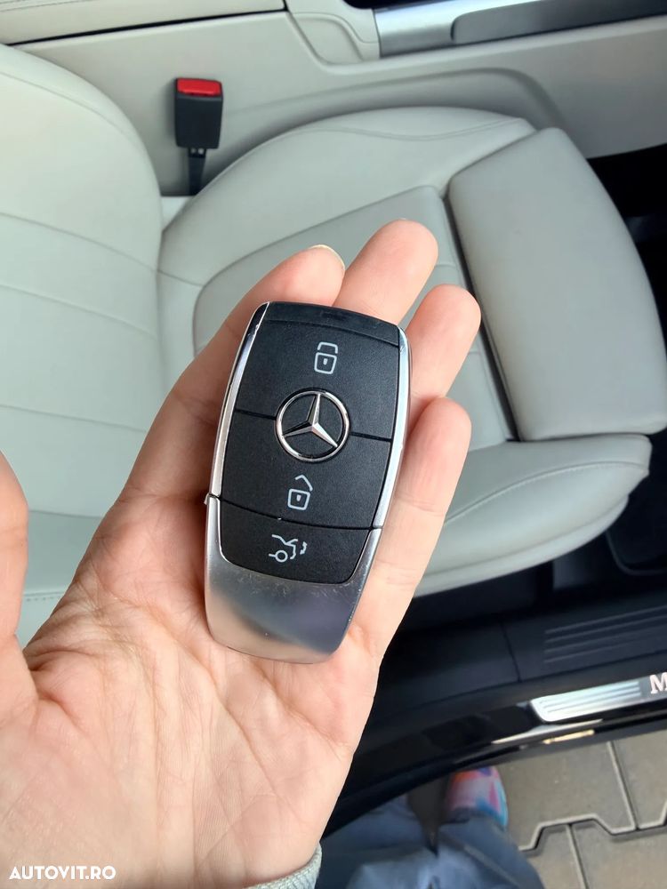Mercedes-Benz GLB 200 4MATIC Aut. - 10