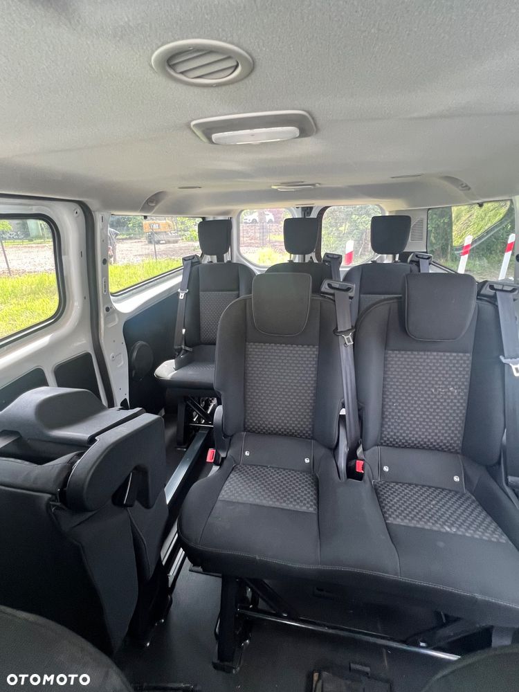 Ford Transit Custom - 13