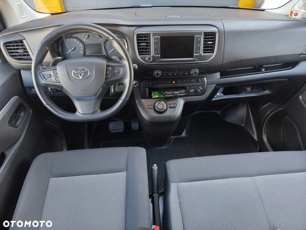 Toyota ProAce - 12
