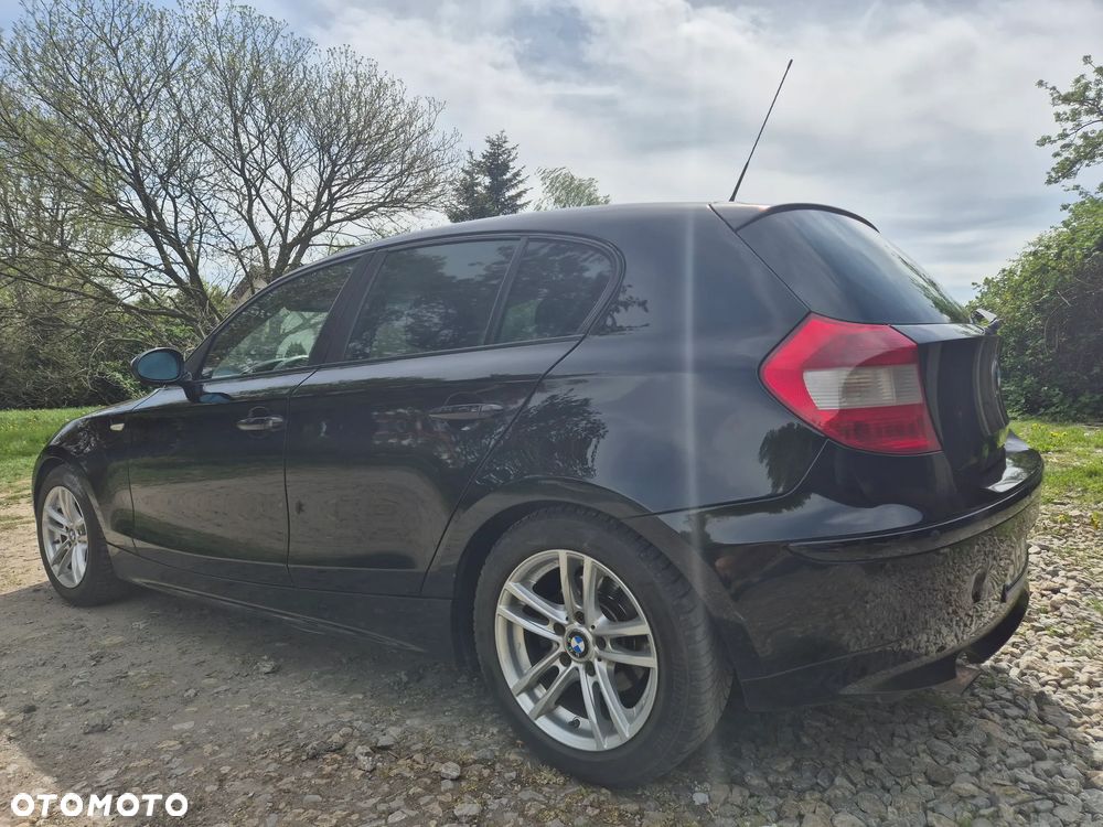 BMW Seria 1 - 2
