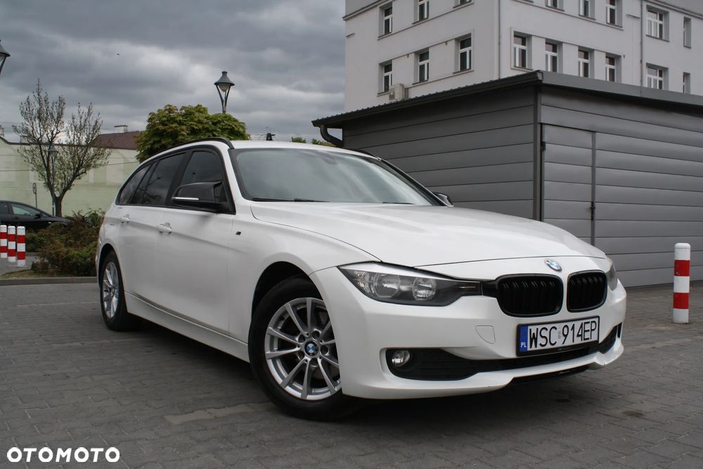 BMW Seria 3 318d Sport Line - 1
