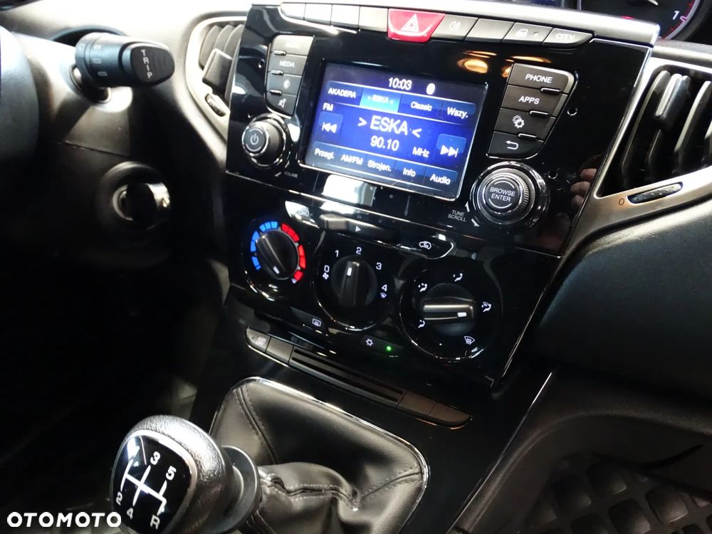 Lancia Ypsilon 1.2 8V Platinum S&S - 18