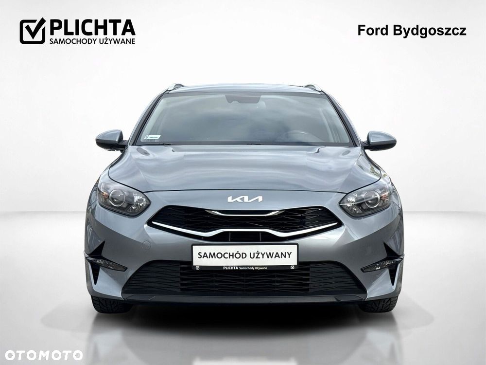 Kia Ceed - 9