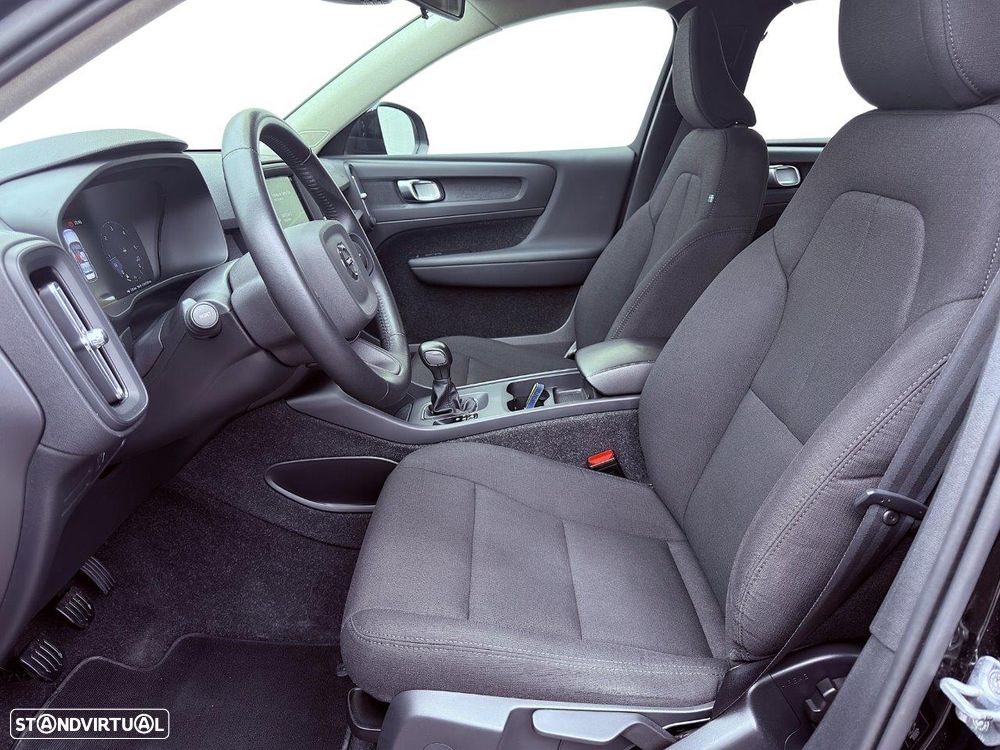 Volvo XC 40 2.0 D3 Momentum - 4