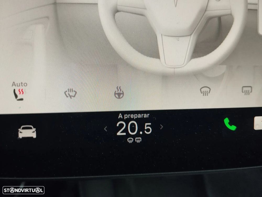 Tesla Model Y Long Range Tração Integral - 27