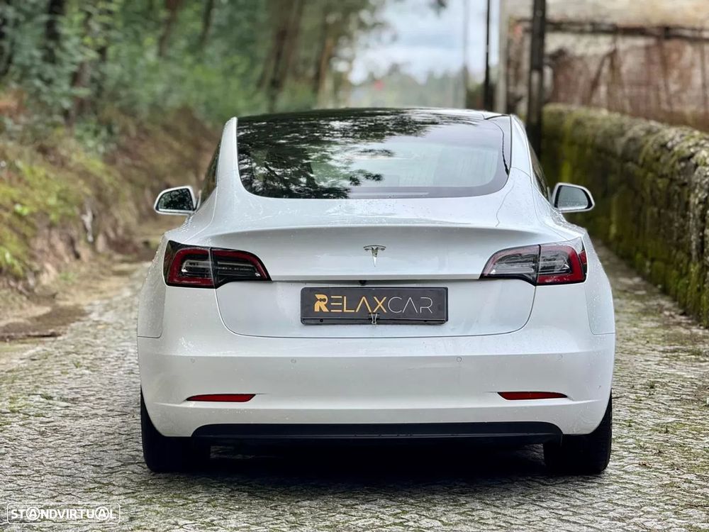 Tesla Model 3 Standard Range Plus RWD - 5