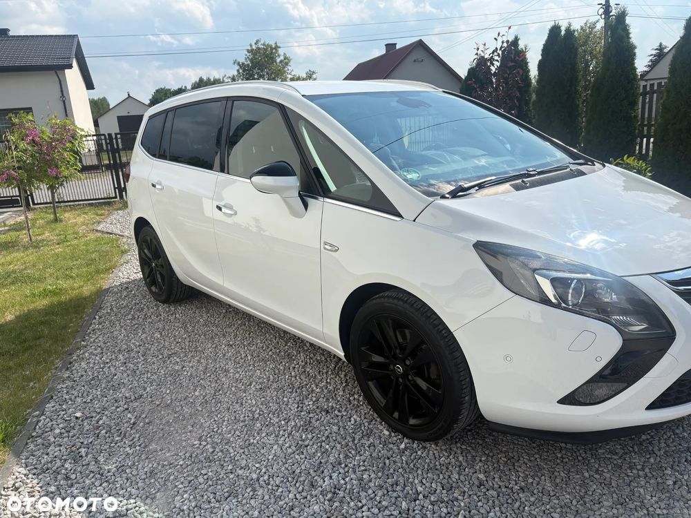 Opel Zafira - 13