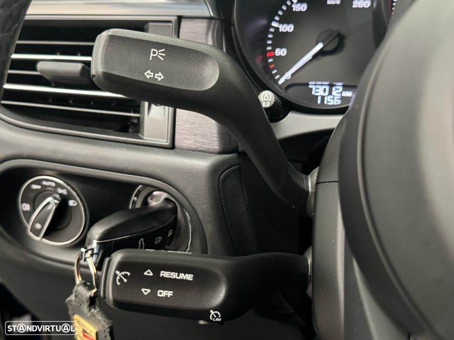 Porsche Macan GTS - 30