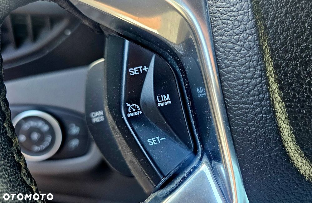 Ford Transit Connect - 26