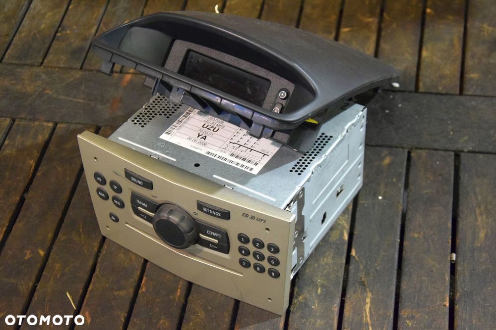 Opel Corsa D Radio CD30 MP3 Złote + wyświetlacz z PINEM Oryginał komplet - 1