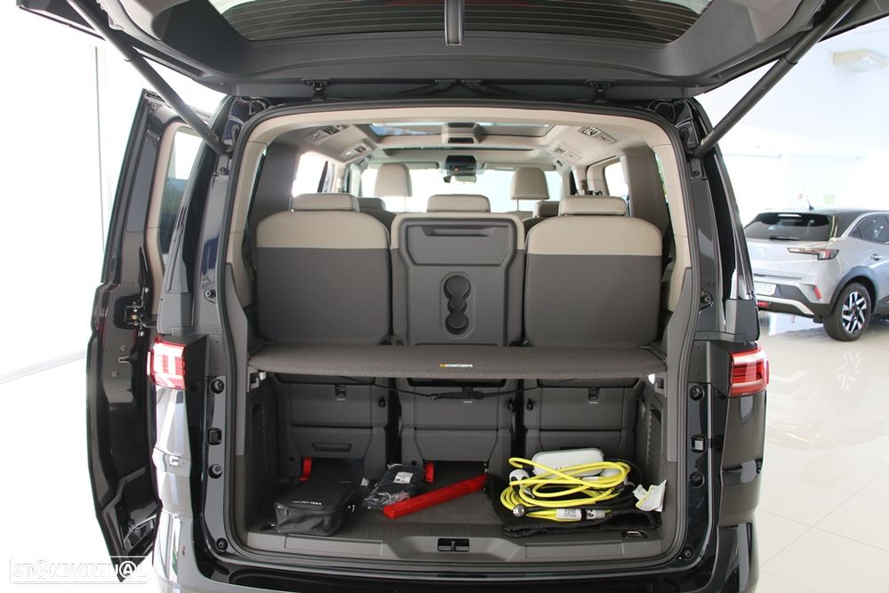 VW Multivan 1.5 TSI e-Hybrid Life DSG - 29