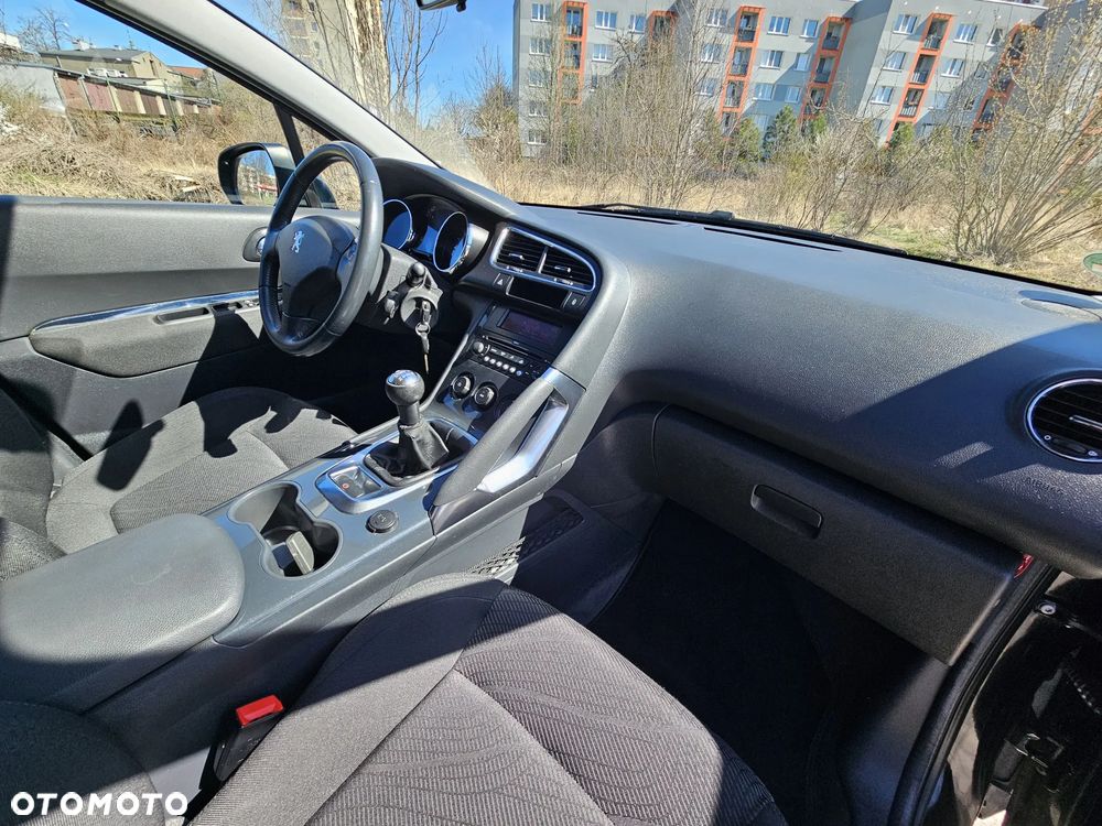 Peugeot 3008 120 VTi Active - 22