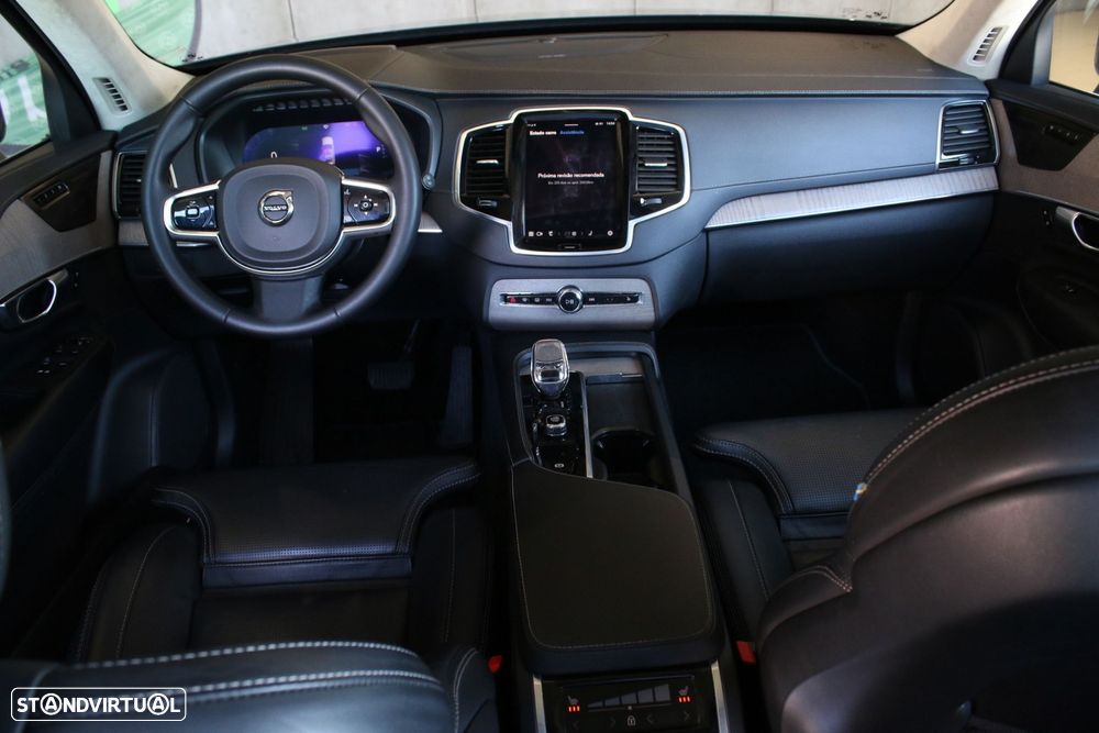 Volvo XC 90 2.0 T8 PHEV Core AWD - 48