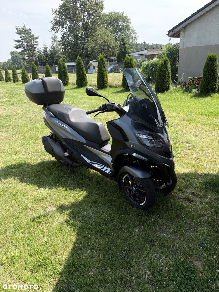 Piaggio MP-3 - 2