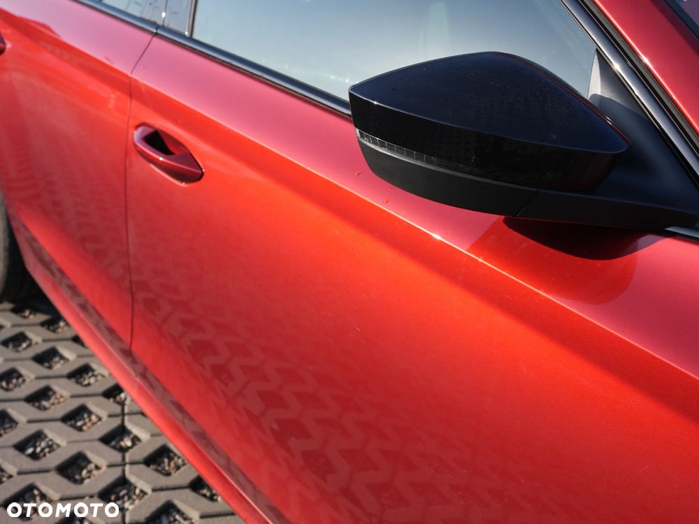 Skoda Octavia 2.0 TSI RS DSG - 11