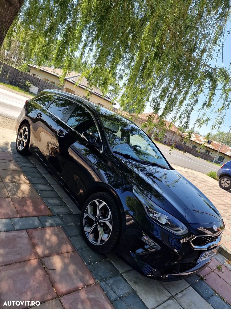 Kia Ceed SW 1.6 CRDi DCT Platinum Edition - 4