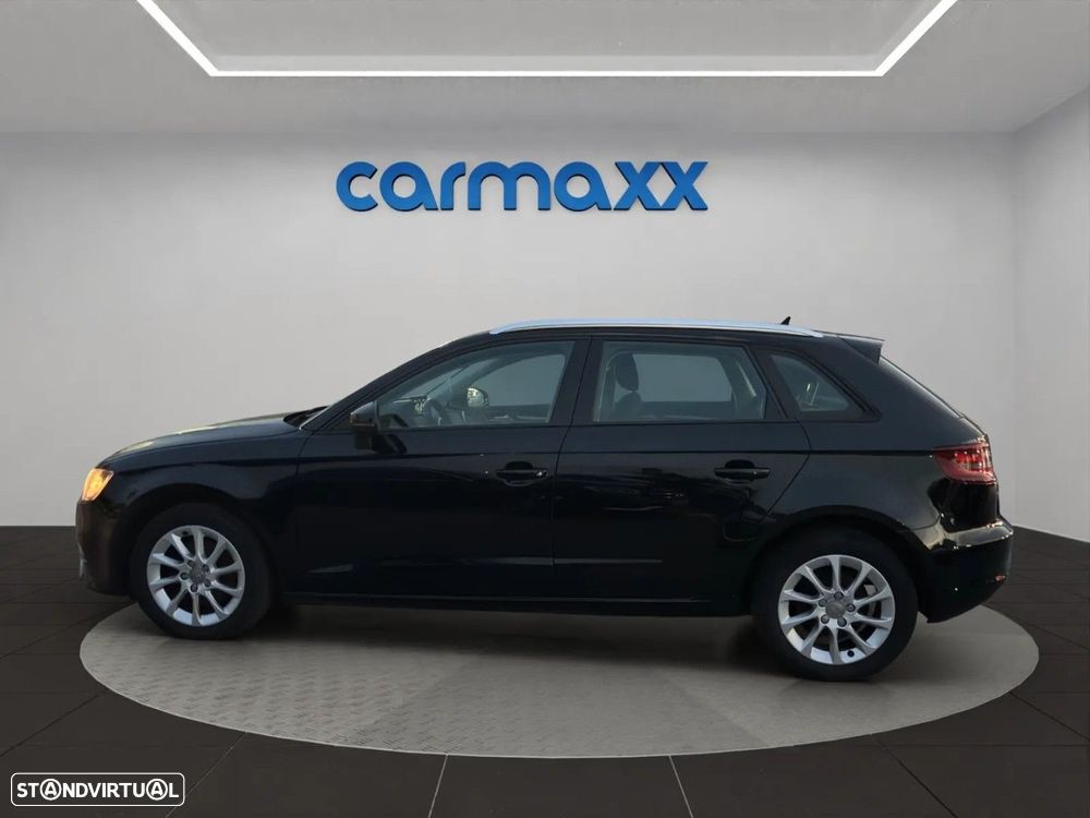 Audi A3 Sportback 1.6 TDI Attraction - 3