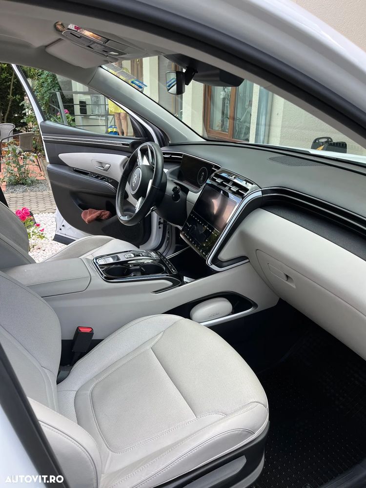Hyundai Tucson HEV 1.6 l 230 CP 4WD 6AT Premium - 4