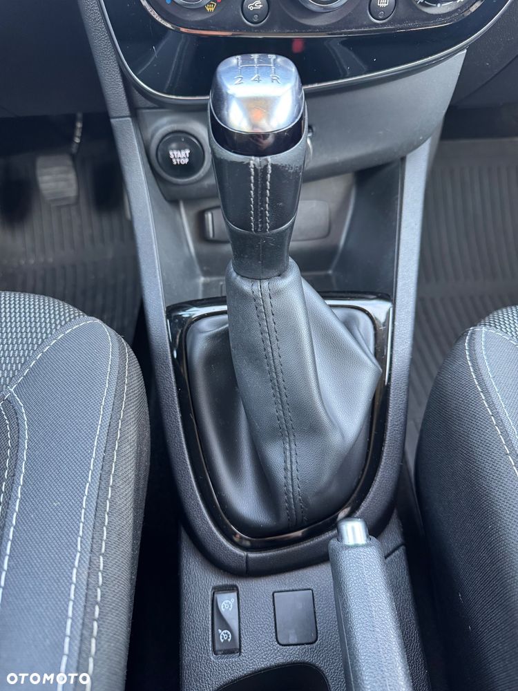 Renault Clio 1.2 16V Limited - 10