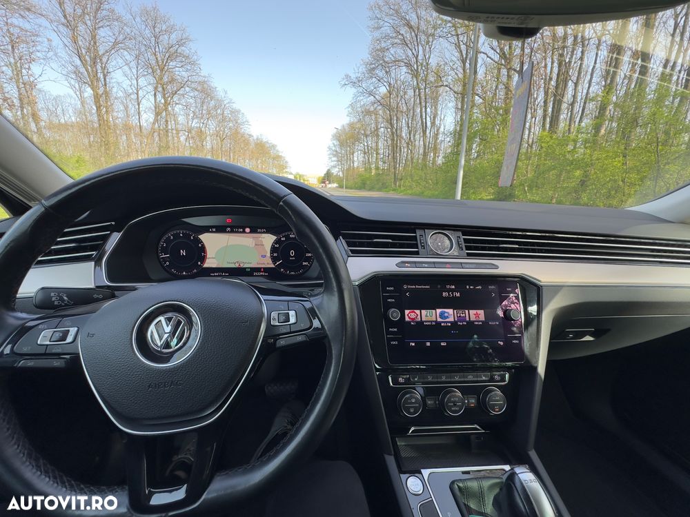 Volkswagen Passat 1.8 TSI DSG Highline - 12