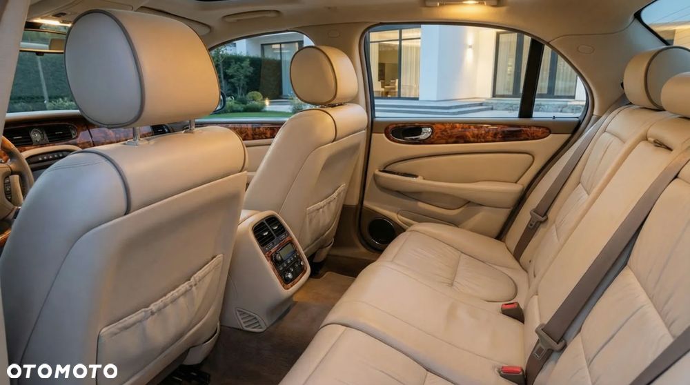 Jaguar XJ ver-xj8-4-2-executive - 9