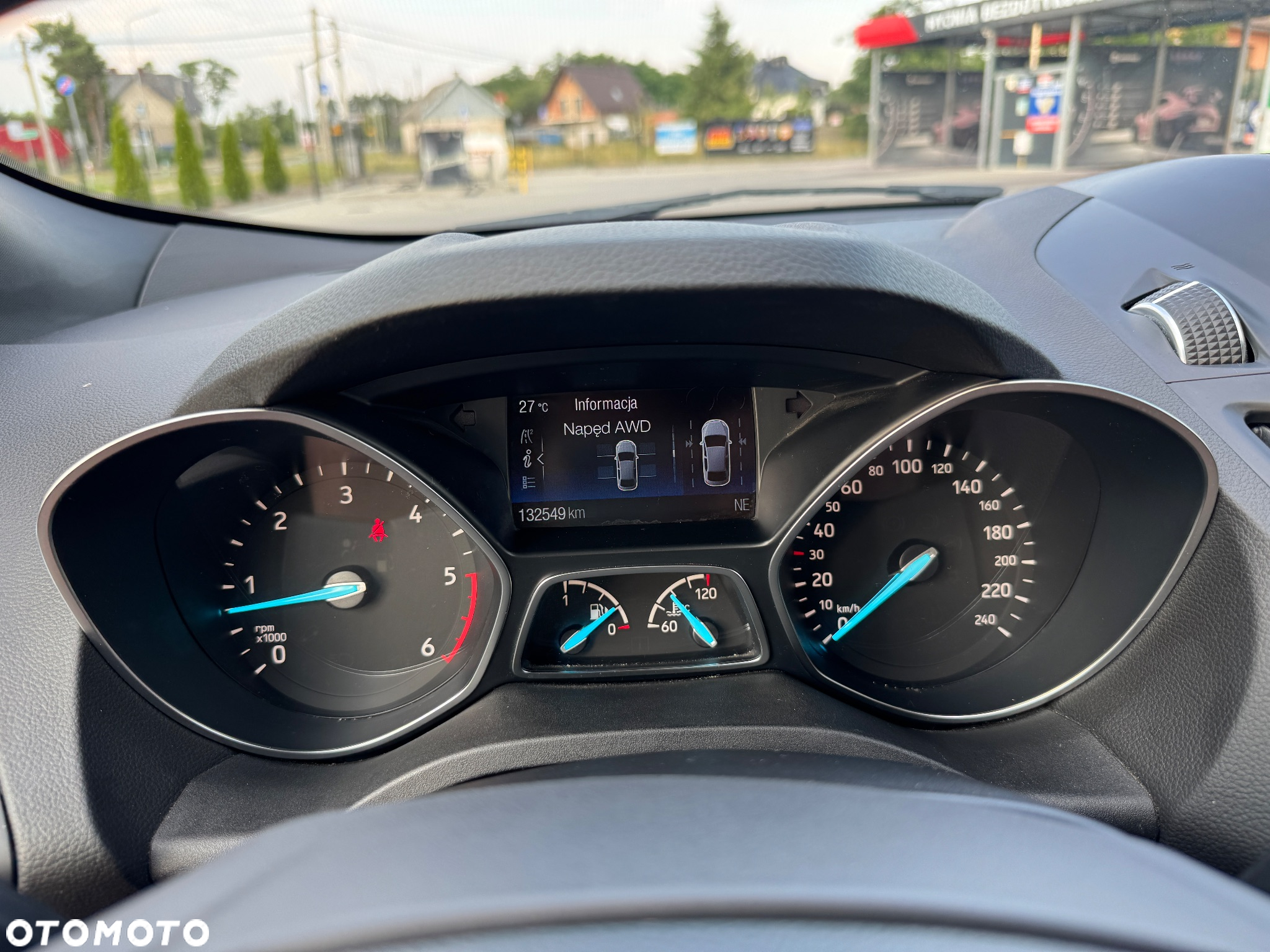 Ford Kuga 2.0 TDCi 4x4 ST-Line - 38