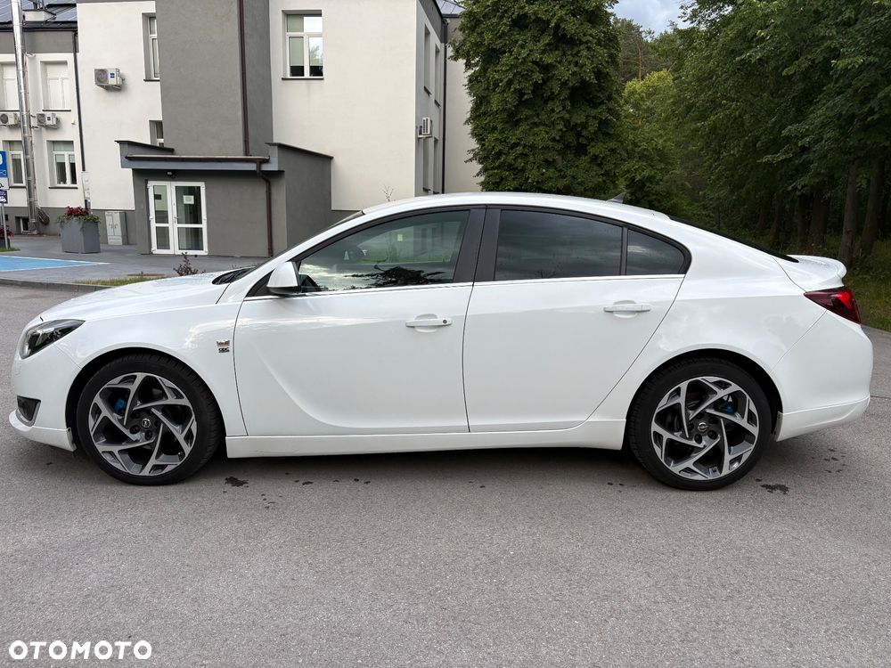 Opel Insignia 2.0 CDTI Active - 8