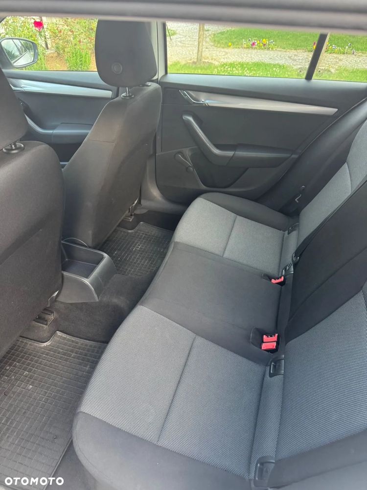 Skoda Octavia 1.6 TDI Active - 7