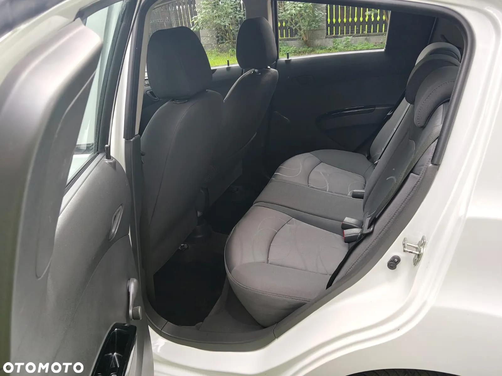 Chevrolet Spark 1.0 LS - 12
