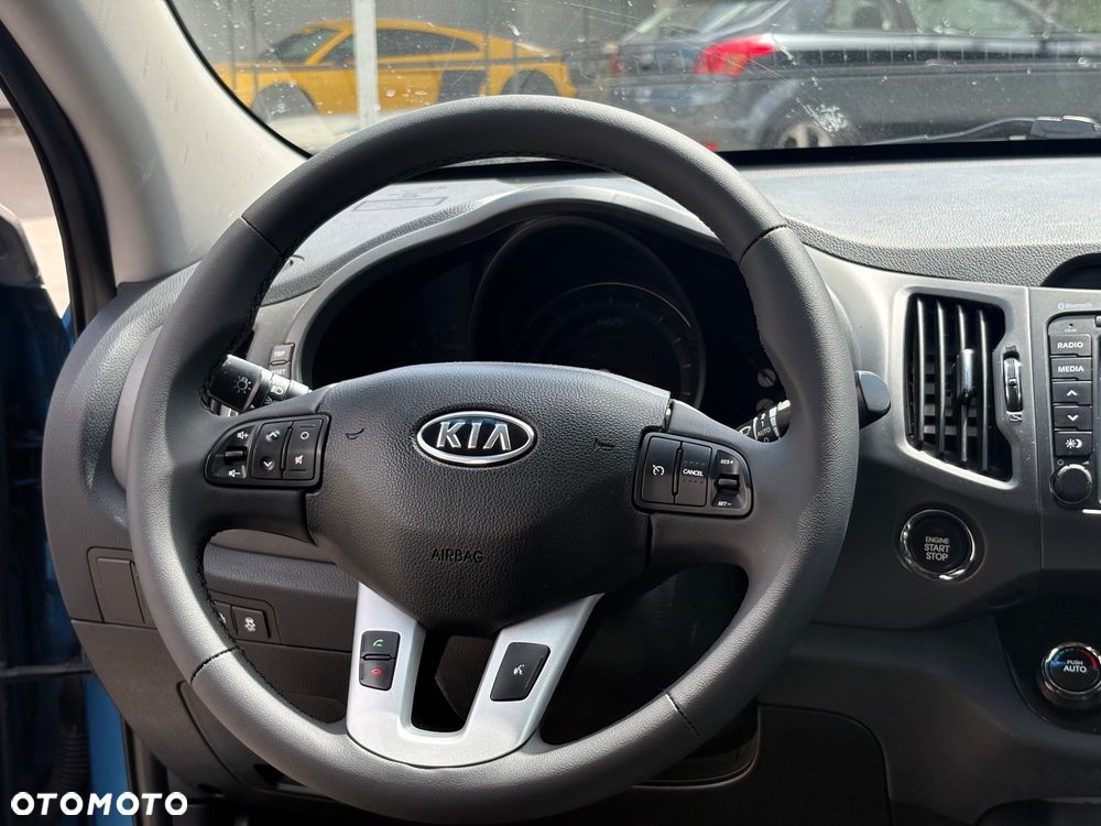 Kia Sportage 2.0 CRDI 2WD Spirit - 9