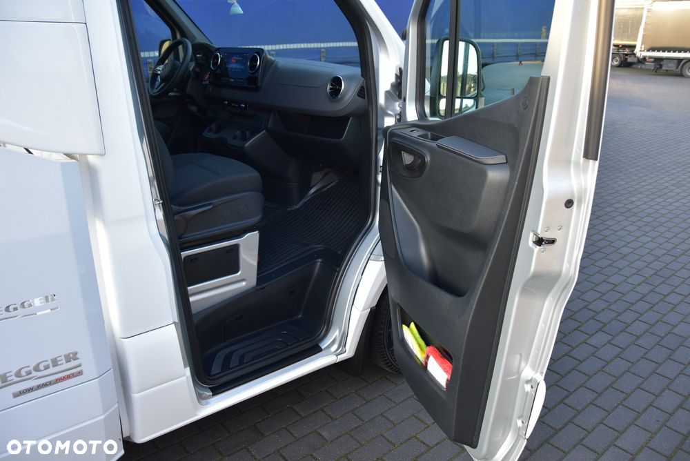 Mercedes-Benz SPRINTER 2022 / ZABUDOWA KEGGER LOW RACE + / AUTOLAWETA / HAK / 3.0 V6 AUTOMAT / DUŻY MBUX / KAMERA COFANIA / SYPIALKA SPOJKAR / PODUSZKI TYŁ / UNIKAT / STAN FABRYCZNIE NOWY - 39