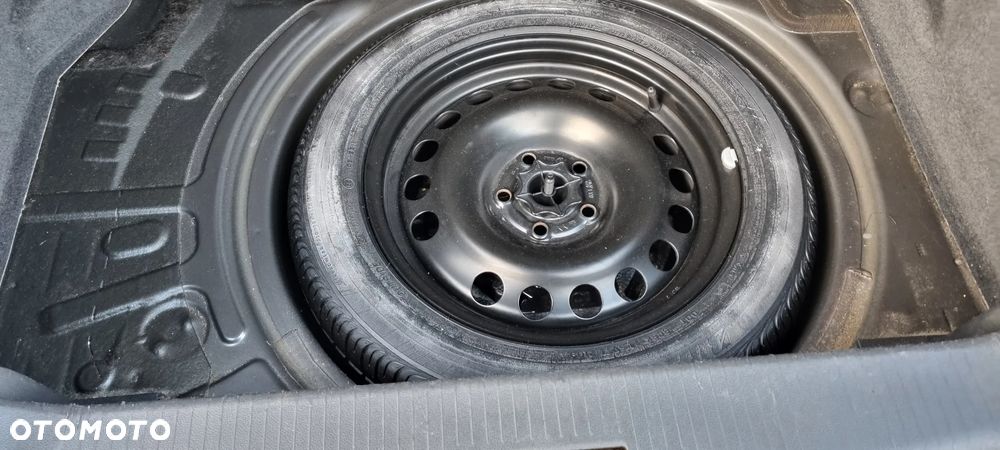 Opel Astra III 1.6 Enjoy - 10