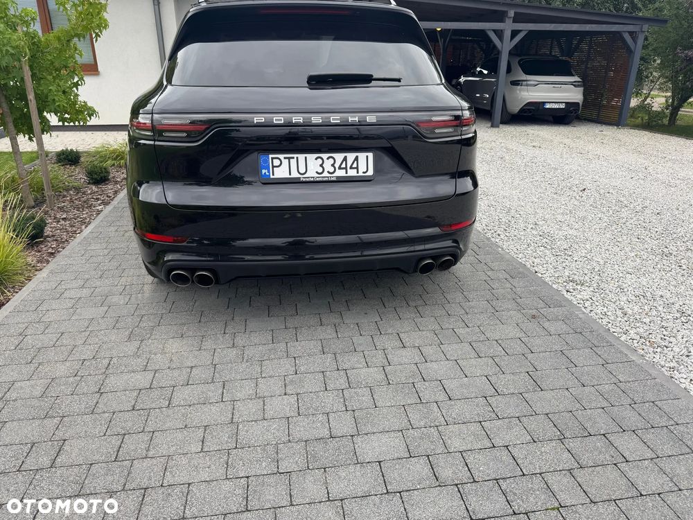 Porsche Cayenne S - 11