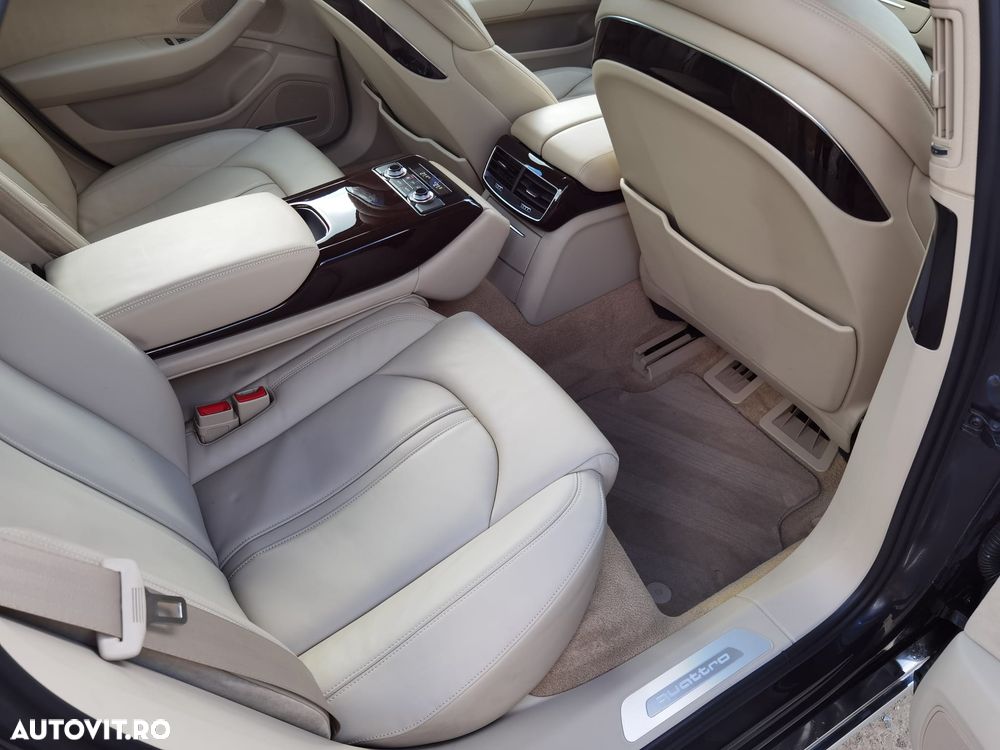 Audi A8 - 11