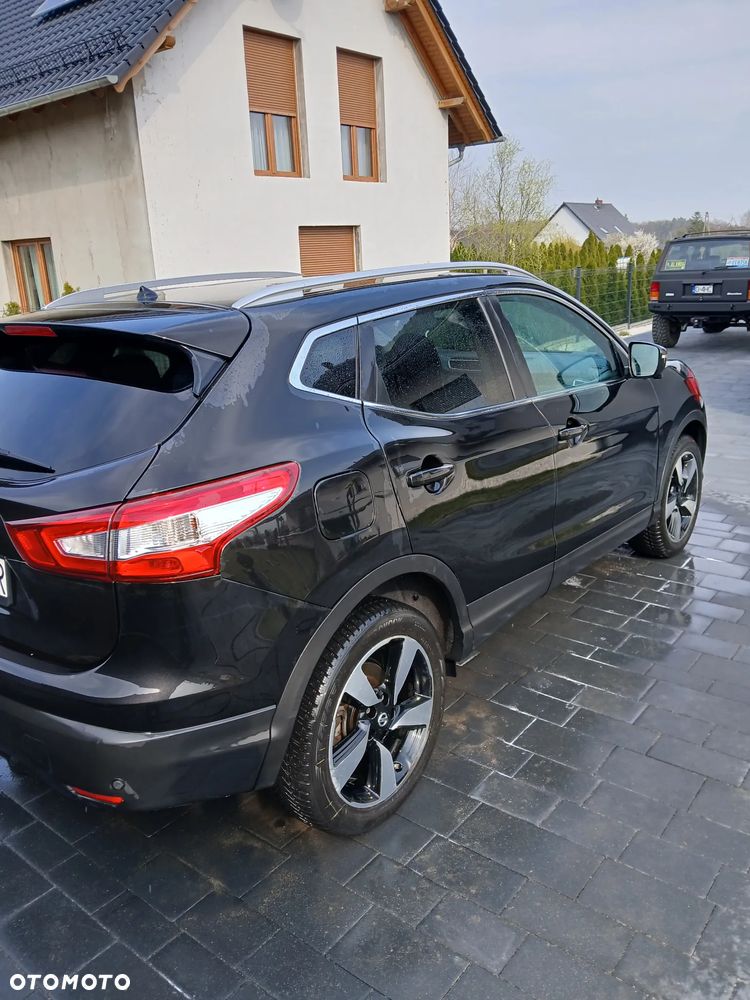 Nissan Qashqai - 4