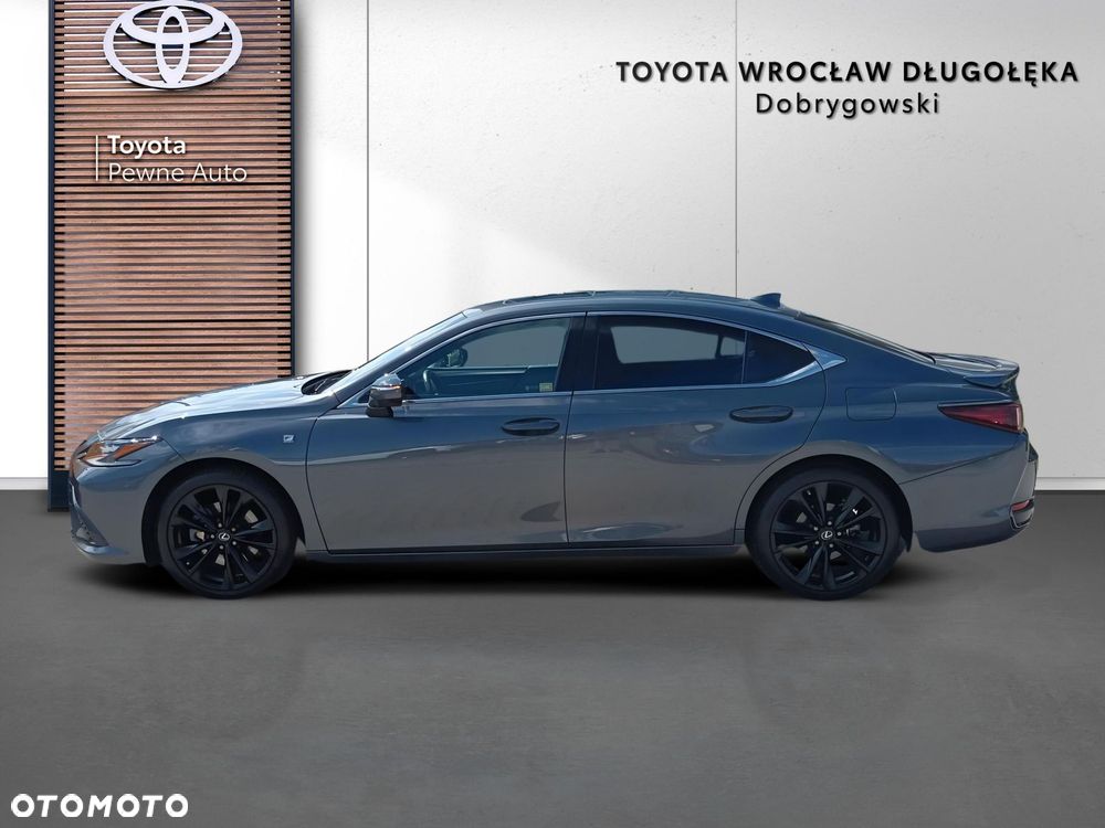 Lexus ES 300h F Sport Edition - 4