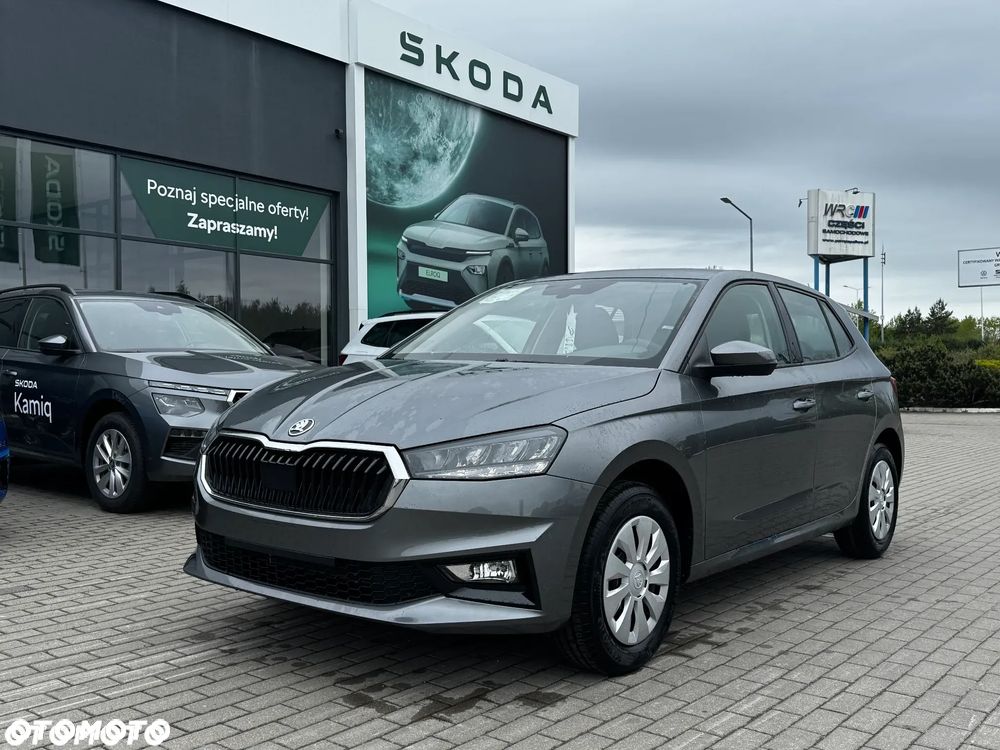Skoda Fabia 1.0 Essence - 4