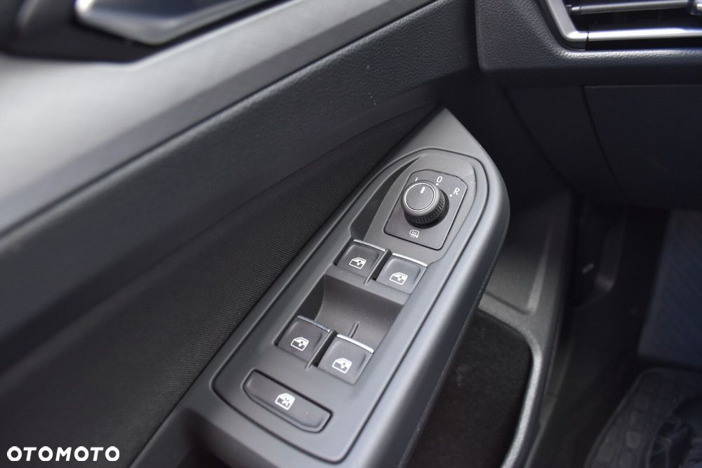 Volkswagen Golf 1.5 TSI EVO Life - 23