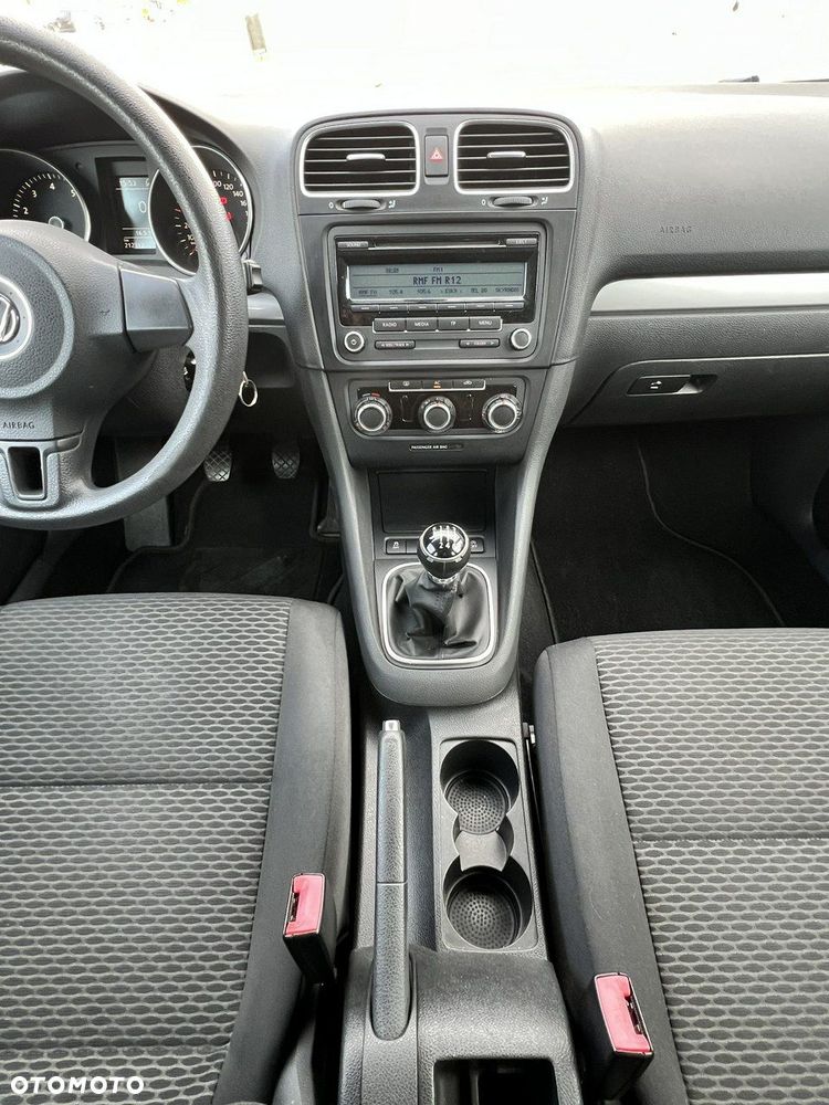 Volkswagen Golf - 15